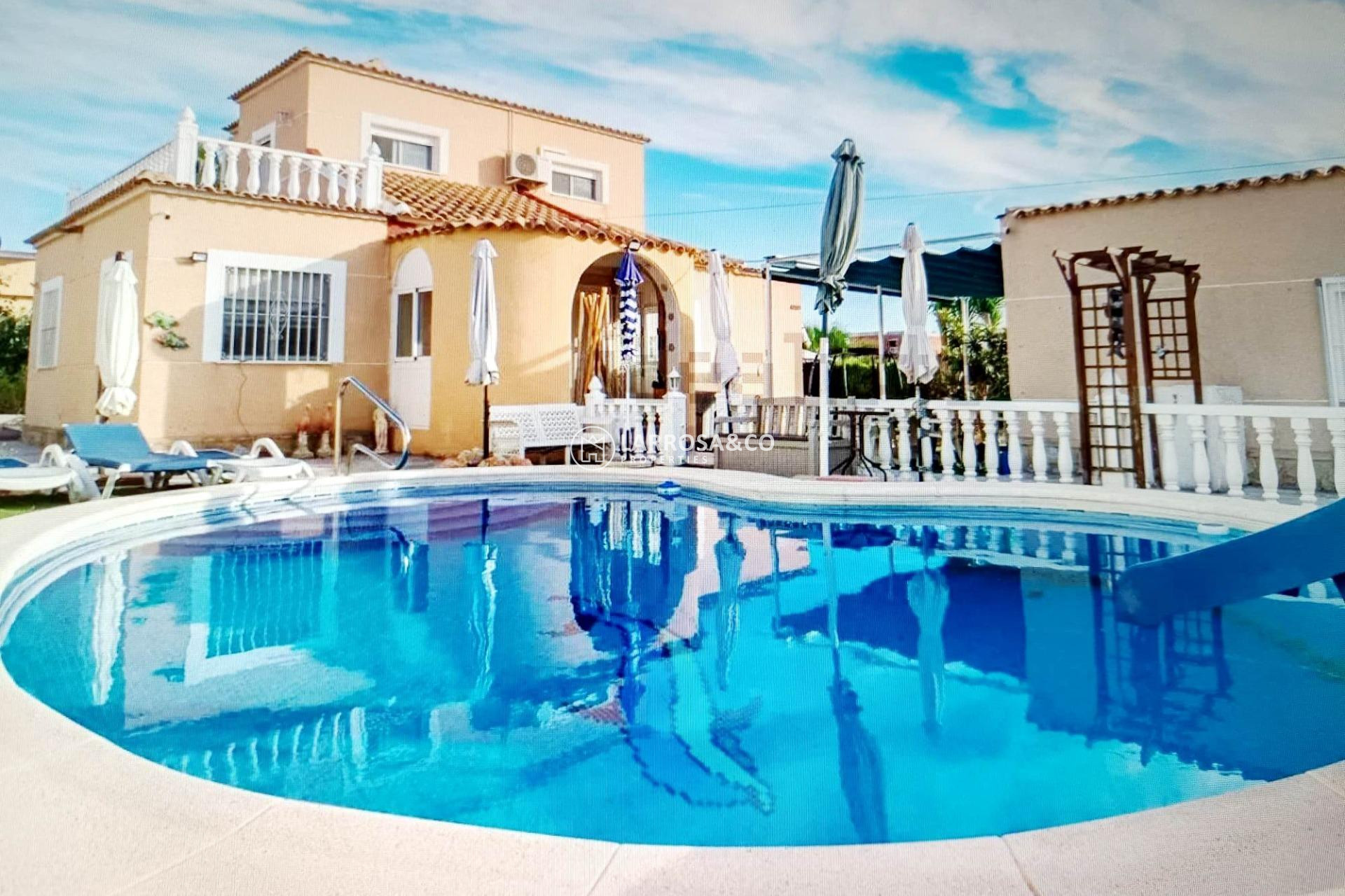 A Vendre - Villa - Torrevieja - San luis