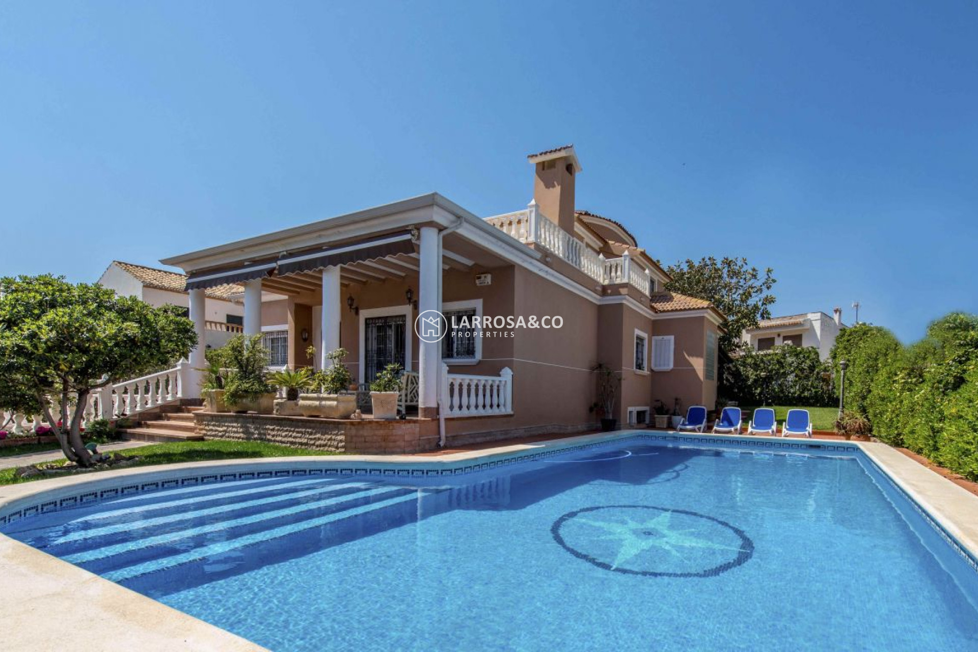 A Vendre - Villa - Torrevieja - Torre la mata