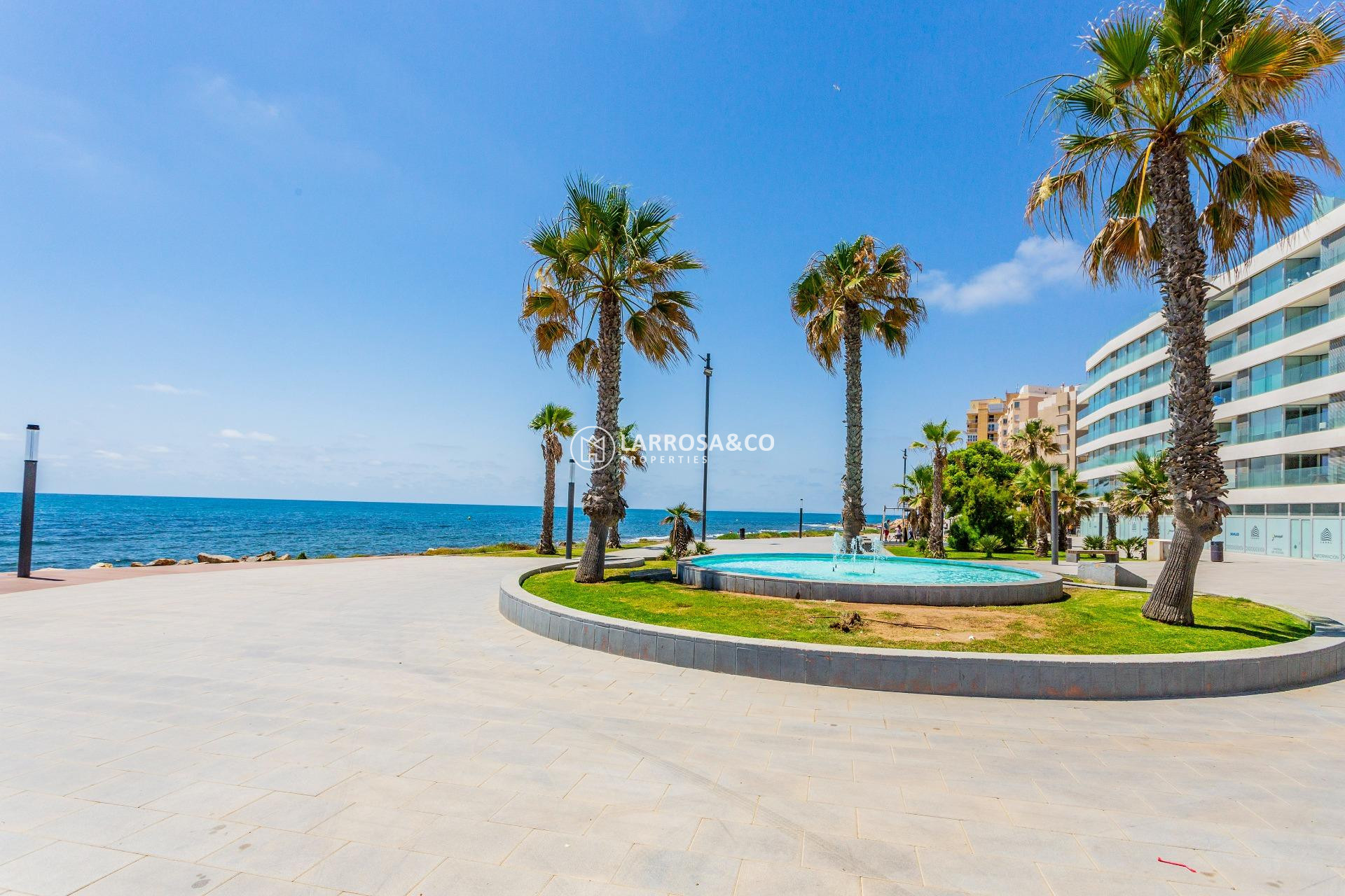 A Vendre - Villa - Torrevieja - Torreta florida