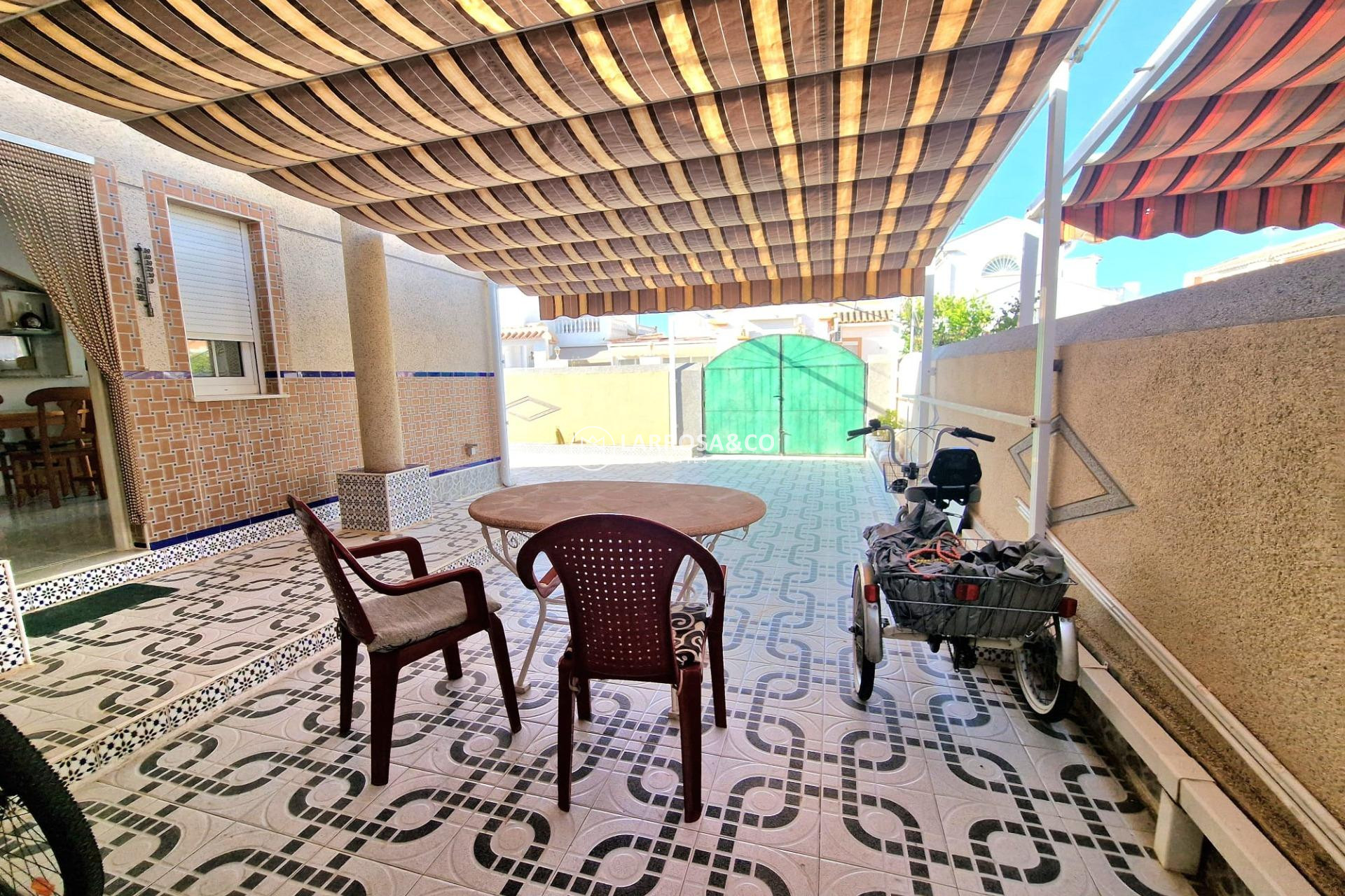 A Vendre - Villa - Torrevieja - Torreta florida