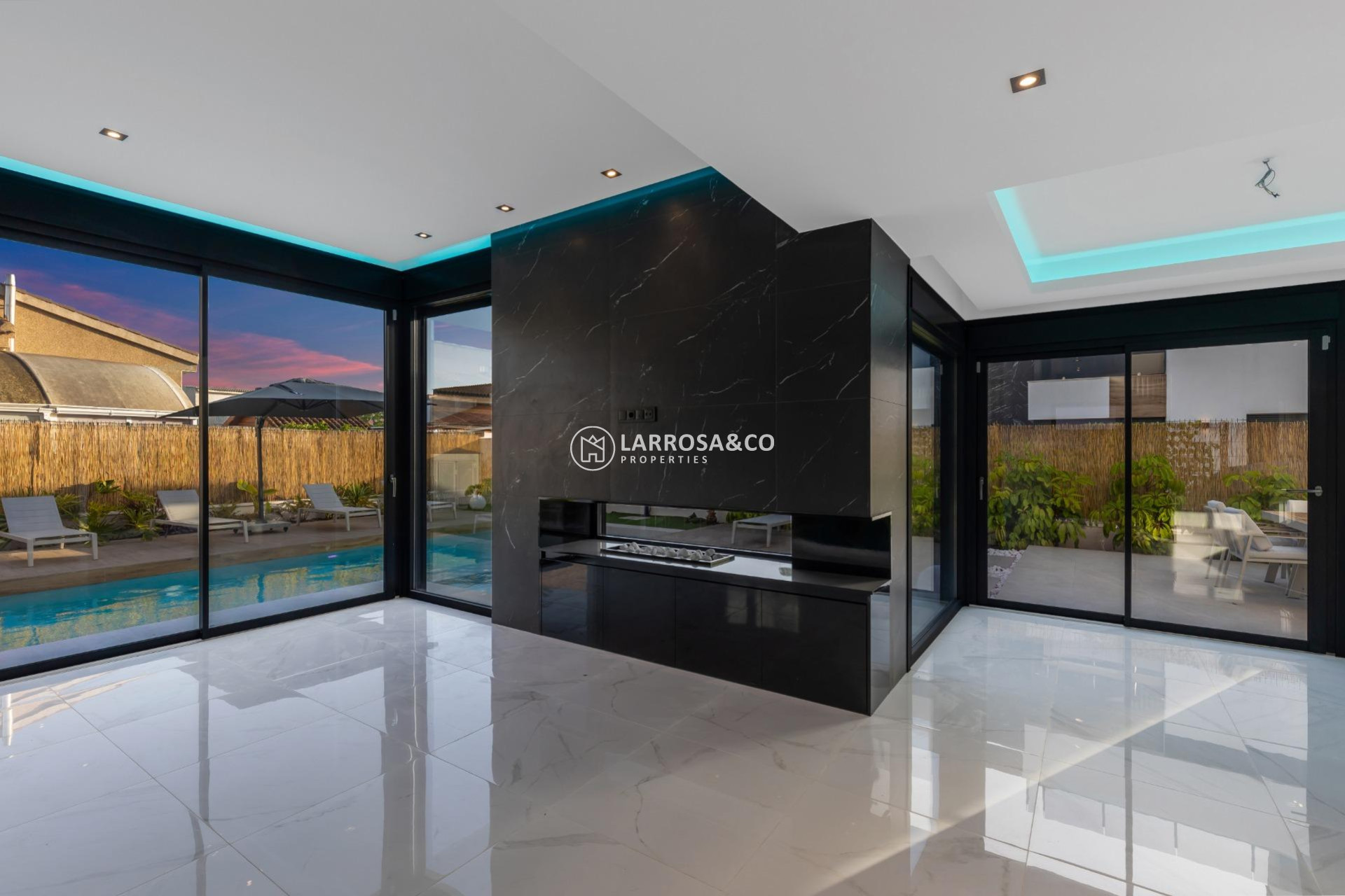 A Vendre - Villa - Torrevieja - Torreta florida