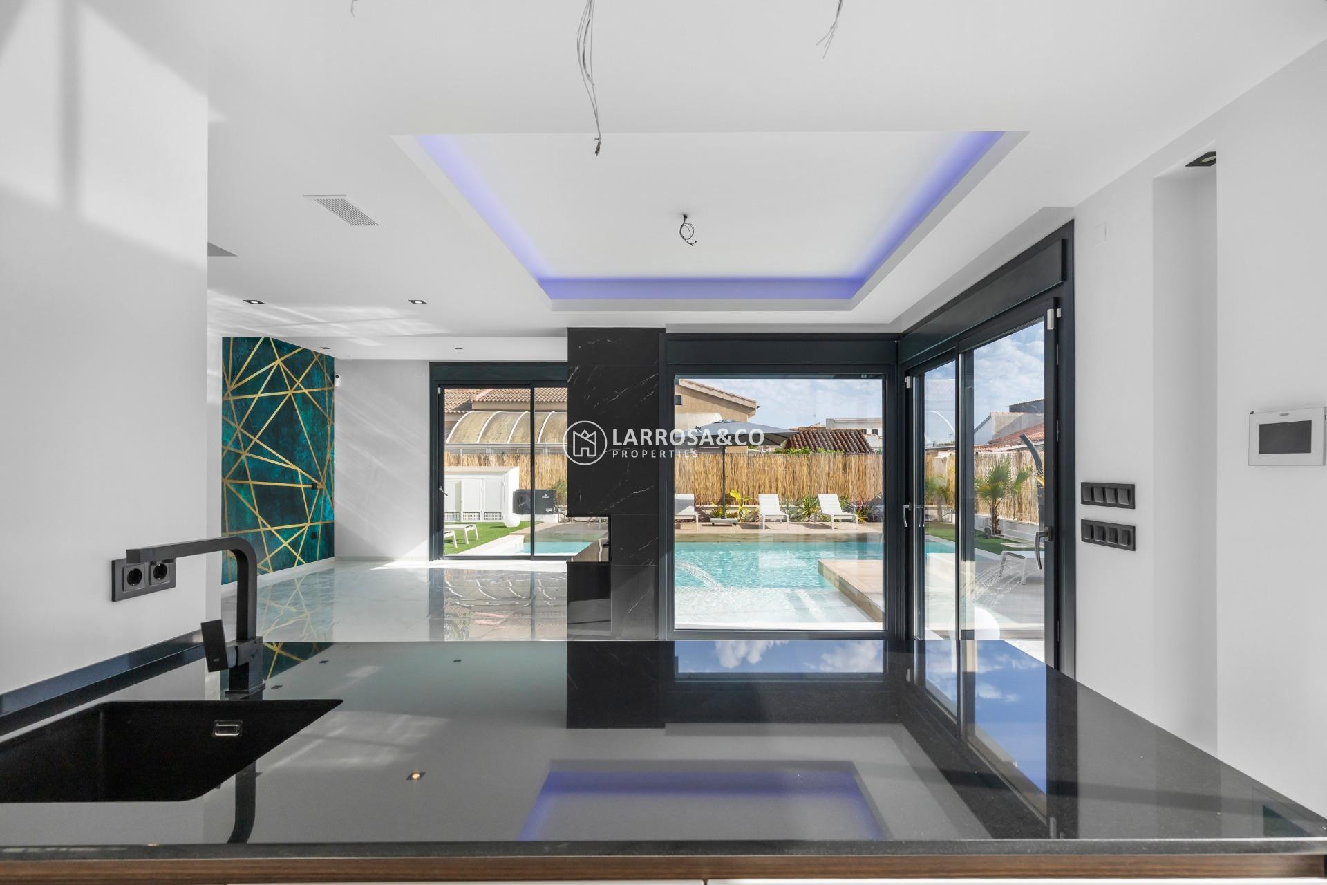 A Vendre - Villa - Torrevieja - Torreta florida