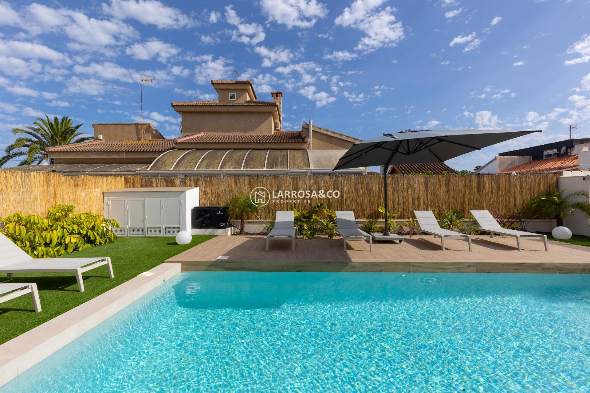 A Vendre - Villa - Torrevieja - Torreta florida