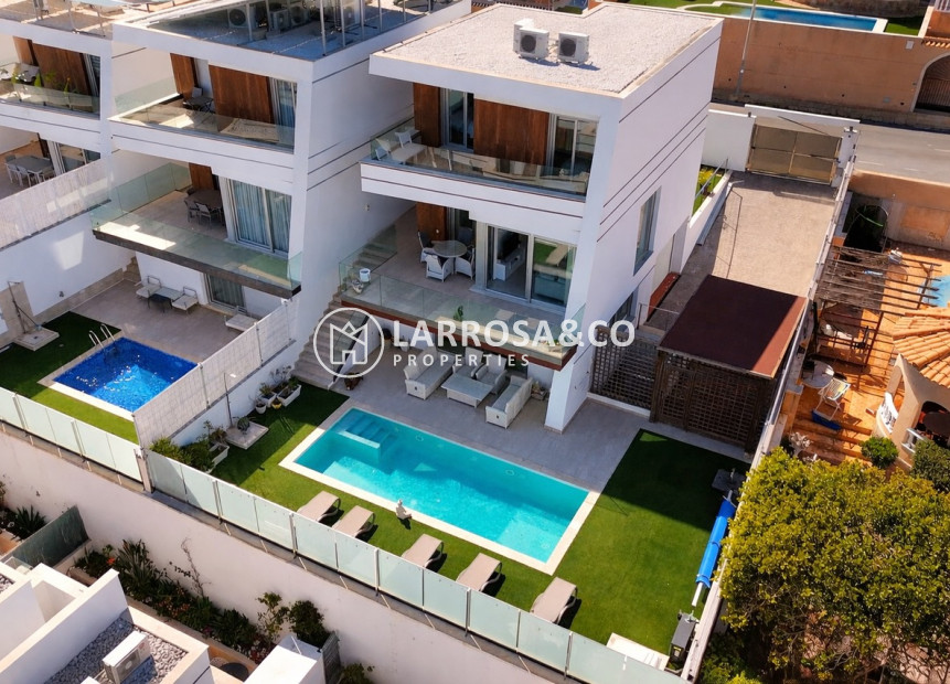 A Vendre - Villa - Villamartín - Costa Blanca