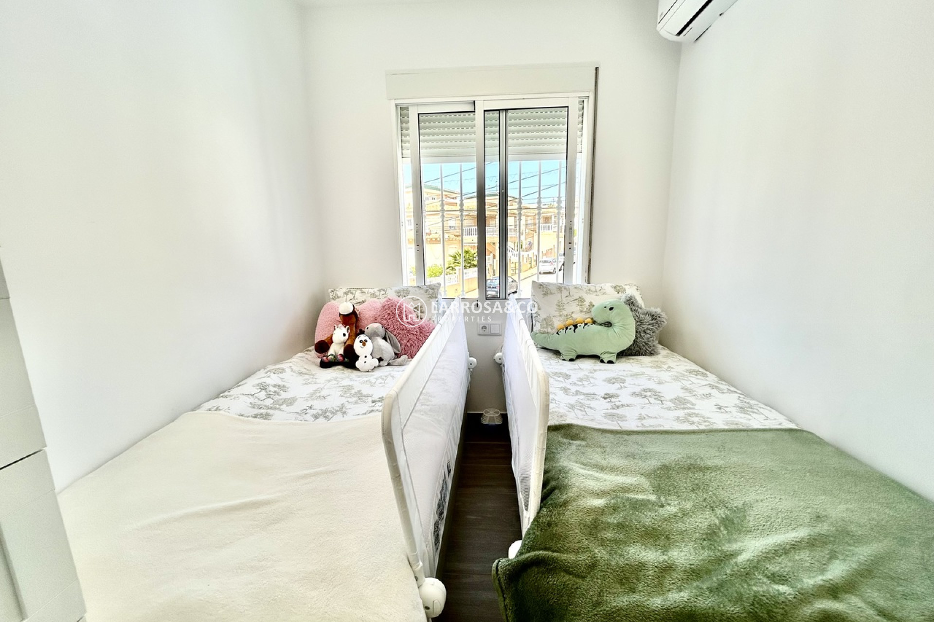 A Vendre - Villa - Villamartín - Costa Blanca