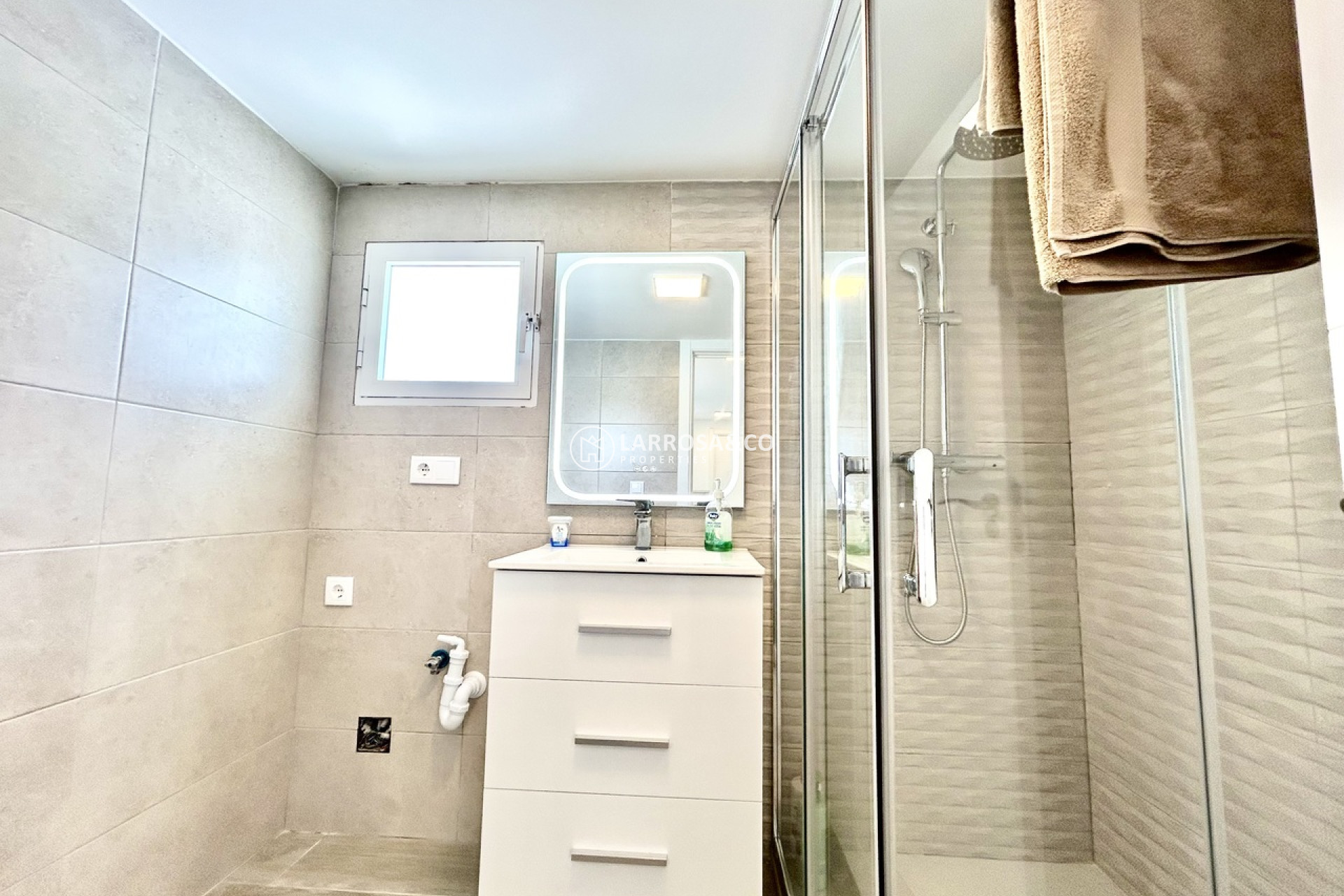 A Vendre - Villa - Villamartín - Costa Blanca