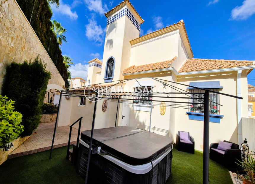 A Vendre - Villa - Villamartin - Costa Blanca