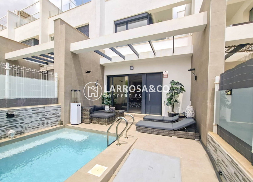 A Vendre - Villa - Villamartin - Costa Blanca