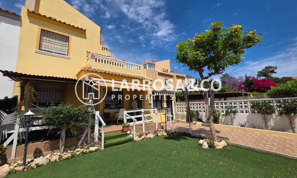 Adosado - Reventa - Torrevieja - Aguas Nuevas