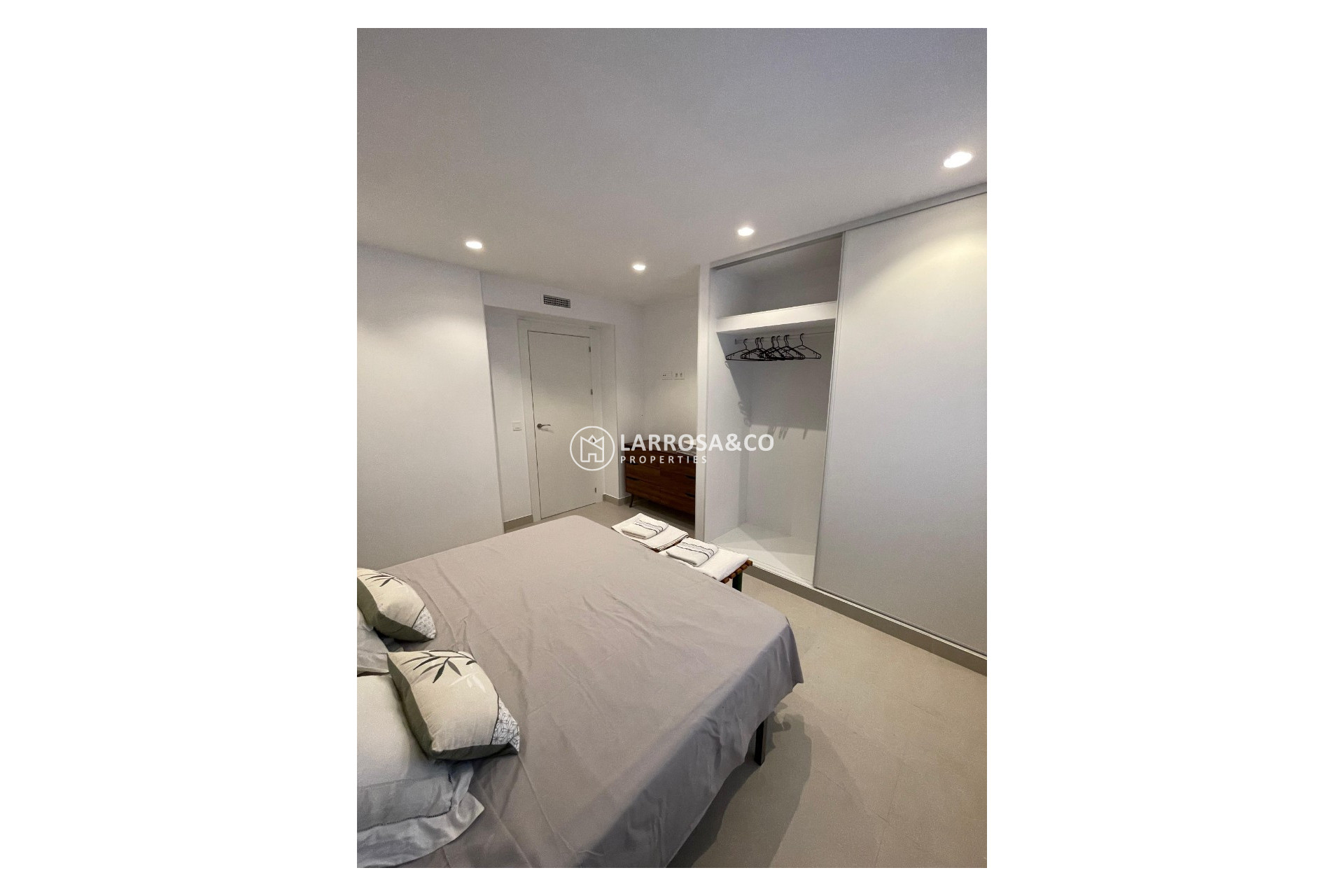 Alquiler larga estancia - Apartamento - Guardamar del Segura