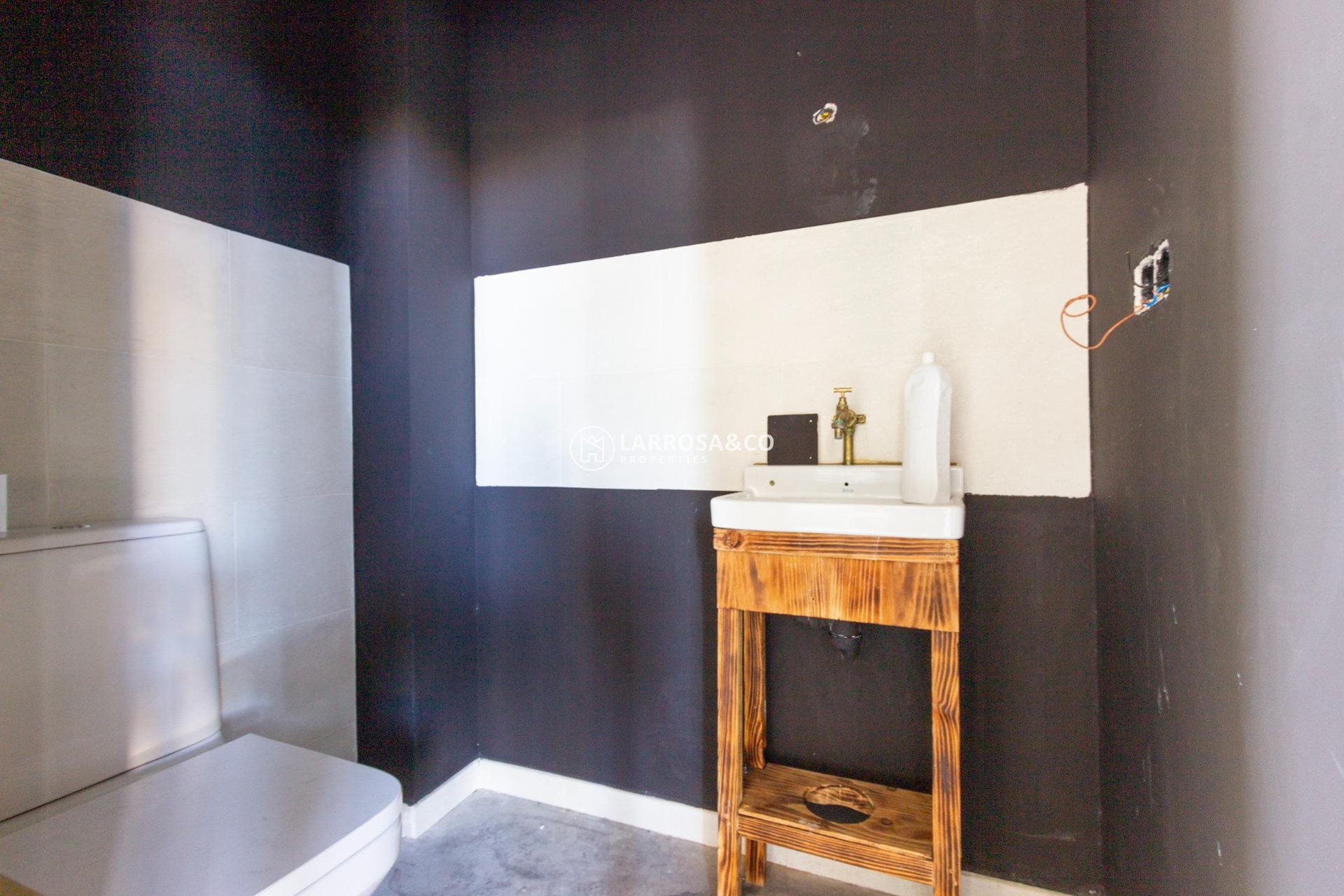 Alquiler larga estancia - Local - Orihuela - Zona Centro