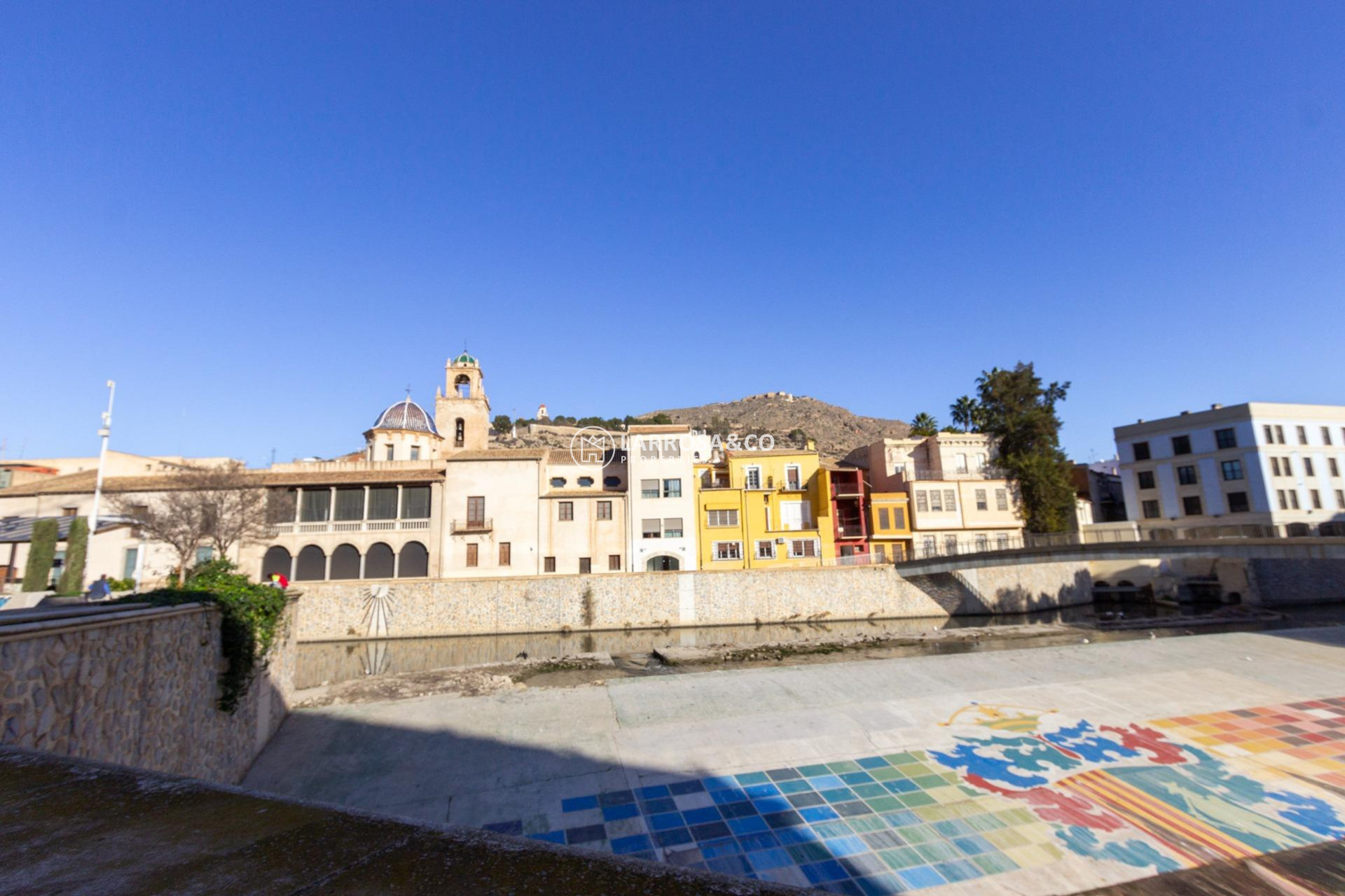 Alquiler larga estancia - Local - Orihuela - Zona Centro