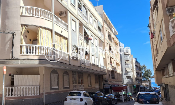 Apartament / Duplex - Resale - Torrevieja - Playa de los locos