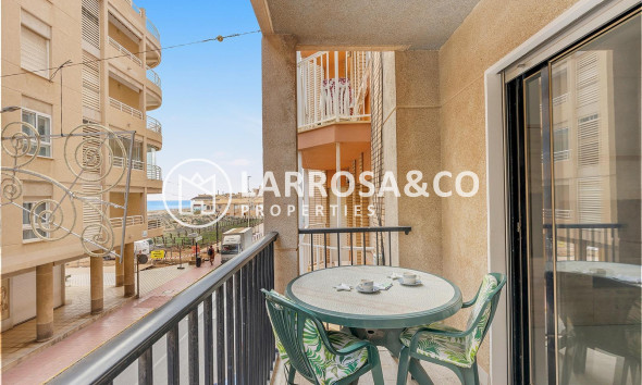 Apartamento - Reventa - Torrevieja - ASV-27626