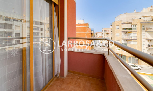 Apartamento - Reventa - Torrevieja - Centro