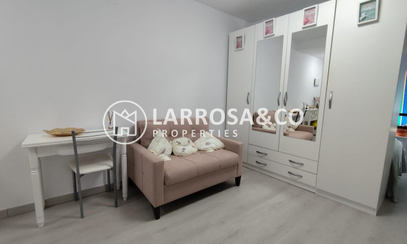 Apartamento - Reventa - Torrevieja - Centro