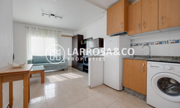 Apartamento - Reventa - Torrevieja - Centro