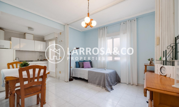 Apartamento - Reventa - Torrevieja - Centro