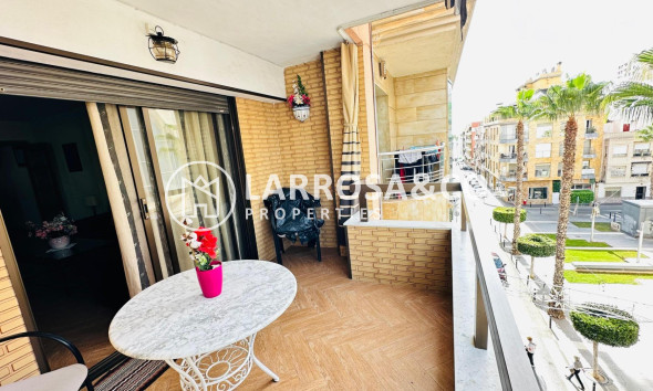 Apartamento - Reventa - Torrevieja - Centro