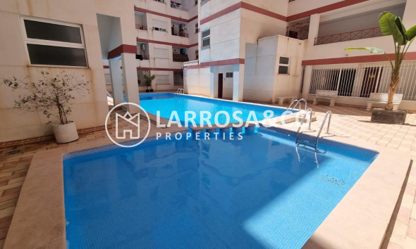 Apartamento - Reventa - Torrevieja - Centro
