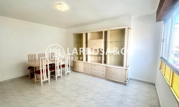 Apartamento - Reventa - Torrevieja - Estacion de autobuses