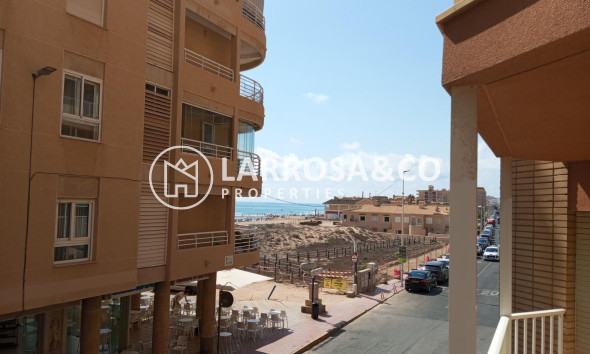 Apartamento - Reventa - Torrevieja - La Mata