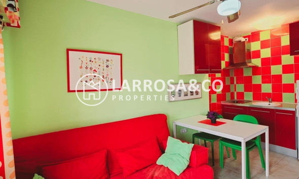 Apartamento - Reventa - Torrevieja - La Mata