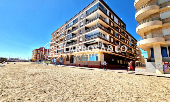 Apartamento - Reventa - Torrevieja - La Mata