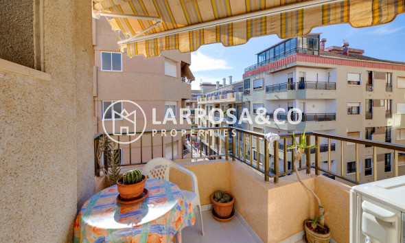 Apartamento - Reventa - Torrevieja - Las Piscinas Naturales