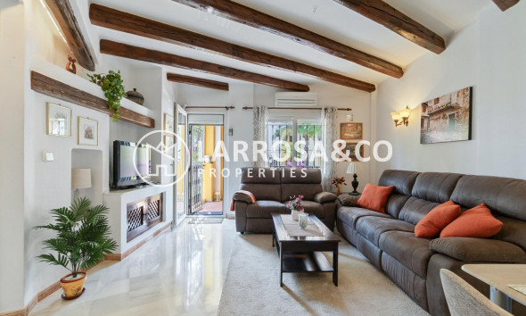 Apartamento - Reventa - Torrevieja - Los Frutales