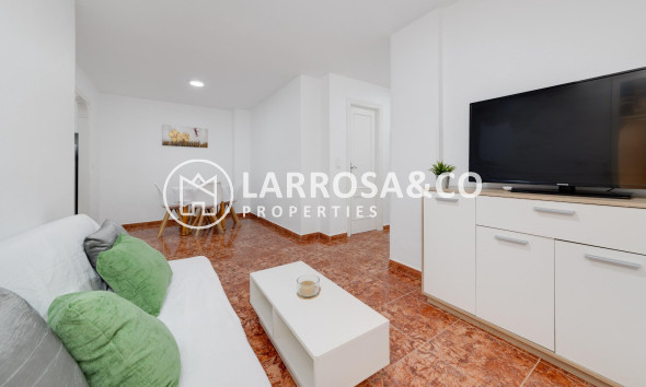 Apartamento - Reventa - Torrevieja - Playa del cura