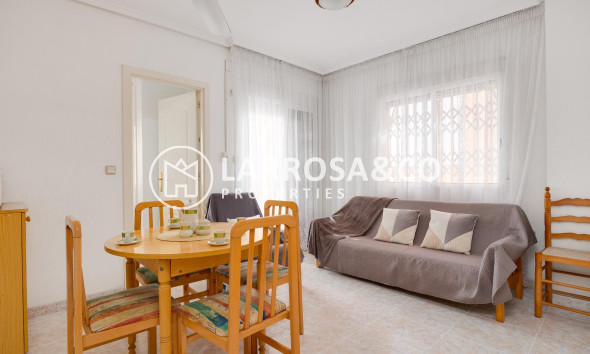 Apartamento - Reventa - Torrevieja - Playa del cura