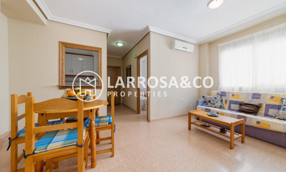 Apartamento - Reventa - Torrevieja - Playa del cura