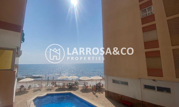 Apartamento - Reventa - Torrevieja - Playa del cura