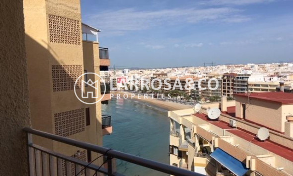 Apartamento - Reventa - Torrevieja - Playa del cura