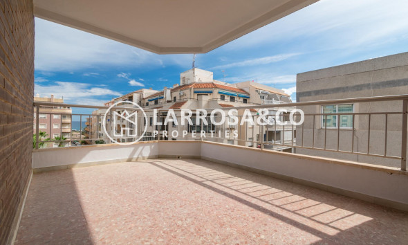 Apartamento - Reventa - Torrevieja - Playa del cura