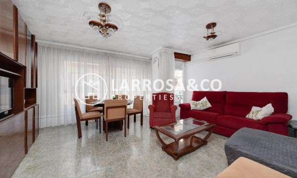 Apartamento - Reventa - Torrevieja - Playa del cura