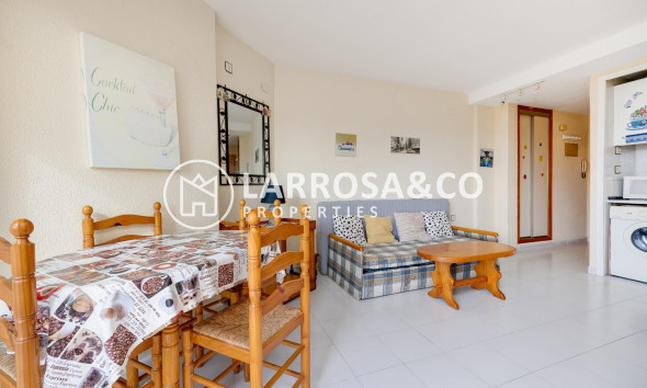 Apartamento - Reventa - Torrevieja - Playa del cura