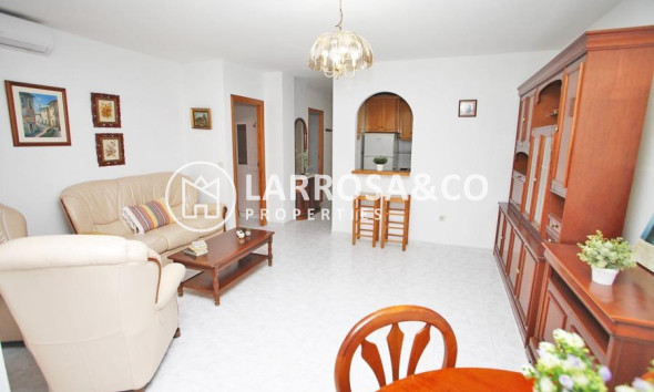 Apartamento - Reventa - Torrevieja - Playa del cura