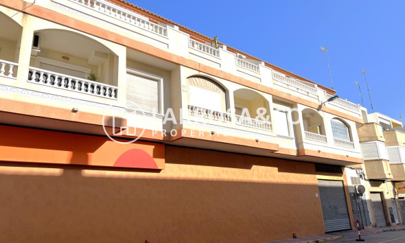 Apartamento - Reventa - Torrevieja - Playa del cura