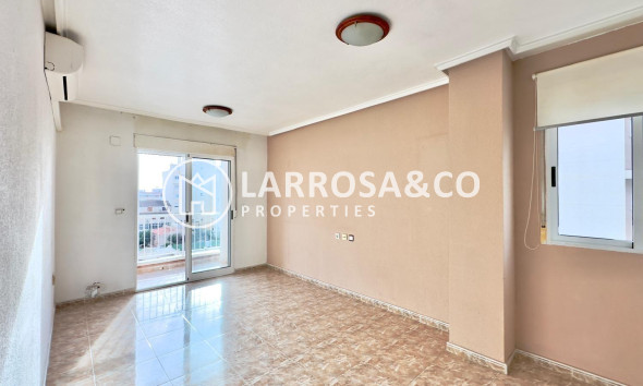 Apartamento - Reventa - Torrevieja - Playa del cura