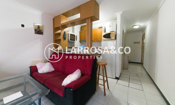 Apartamento - Reventa - Torrevieja - Playa del cura