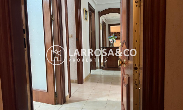 Apartamento - Reventa - Torrevieja - Playa del cura