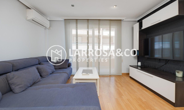 Apartamento - Reventa - Torrevieja - Playa Los Locos