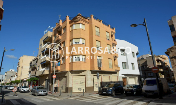 Apartment - A Vendre - Guardamar del Segura - Guardamar del Segura