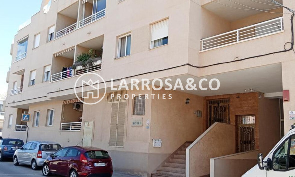 Apartment - A Vendre - Los Montesinos - PUEBLO CENTRO