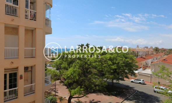 Apartment - A Vendre - Torrevieja - Acequion