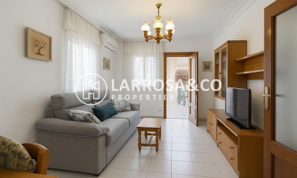 Apartment - A Vendre - Torrevieja - Acequion