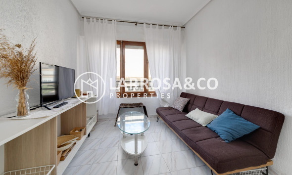Apartment - A Vendre - Torrevieja - Centro
