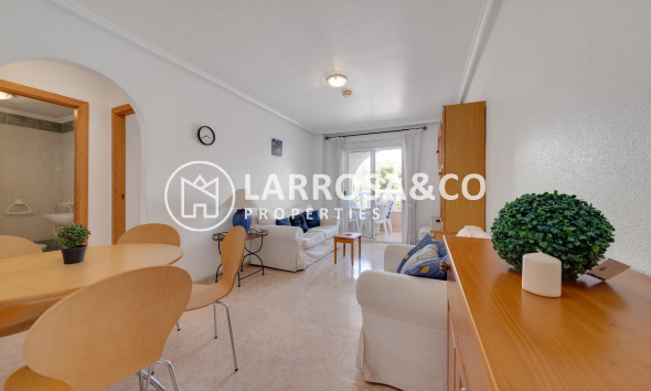 Apartment - A Vendre - Torrevieja - Centro